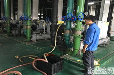 中央空調冷凝器怎樣清理?冷凝器的清理流程【詳細說明】 中央空調冷凝器怎樣清理?冷凝器的清理流程【詳細說明】